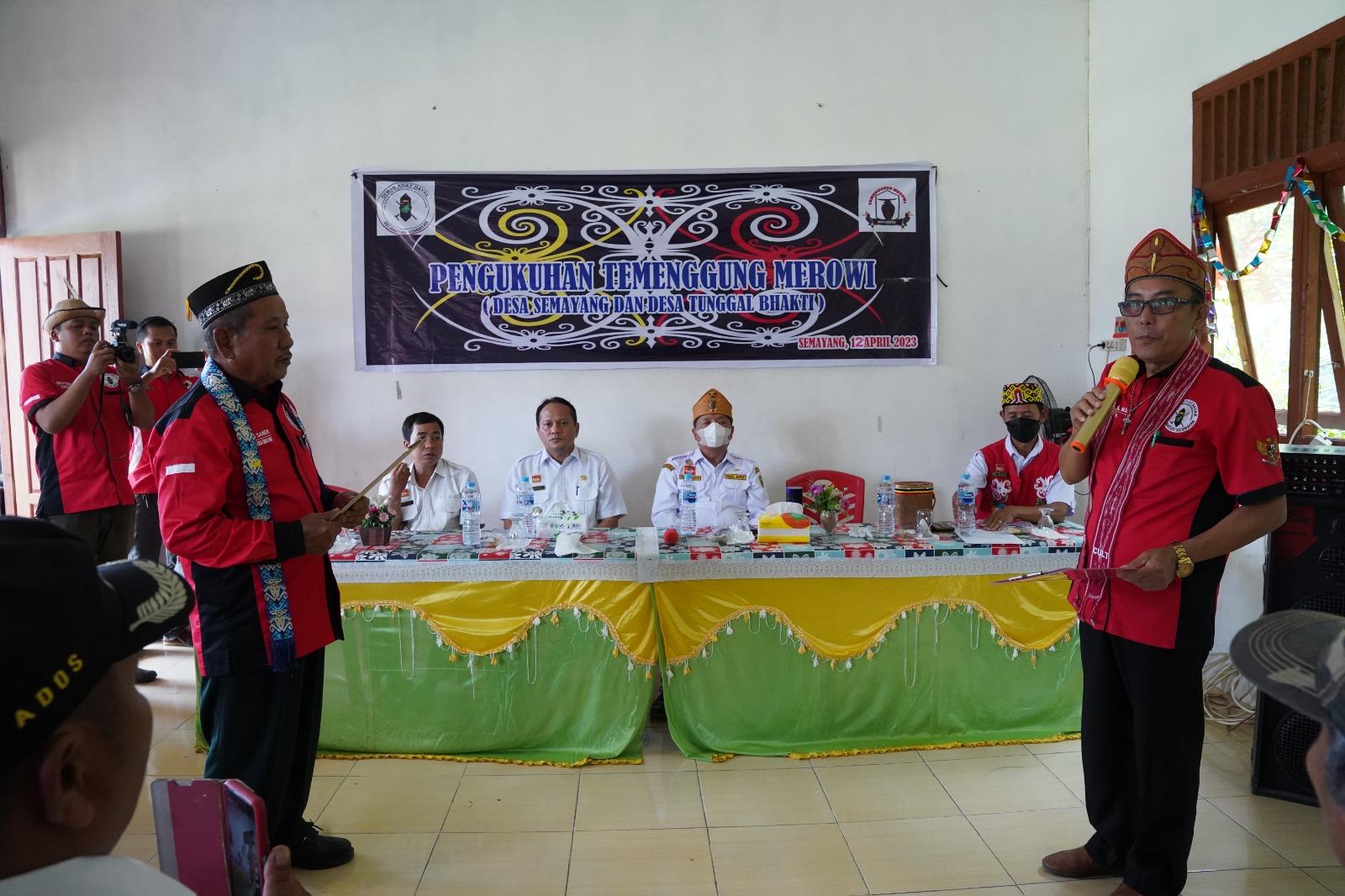 Hadiri Pengukuhan Temenggung Merowi, Ini Pesan Wakil Bupati Sanggau