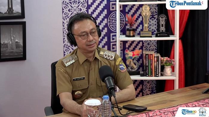 Wali-Kota-Pontianak-Edi-Kamtono-saat-hadir-di-Triponcast-edisi.jpg