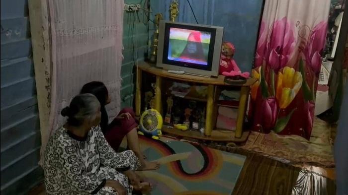 Jelang HUT RI, 13 Desa di Kabupaten Sintang Kini Terang Benderang dengan Listrik PLN