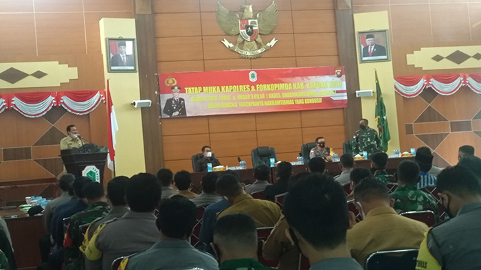 abang-muhammad-nasir-saat-memberikan-katasambutan-dalam-acara-tatap-muka-43.jpg