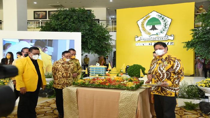 airlangga-hartarto-di-hut-ke-57-partai-golkar-rabu-20-oktober-2021.jpg