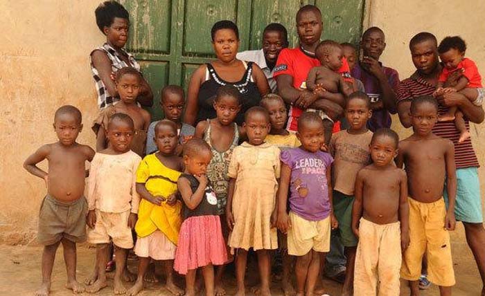 Sudah Punya 38 Anak di Usia 37 Tahun, Wanita ini Malah Disuruh Dokter Hamil Terus?