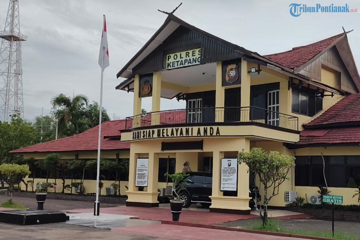 ang-ditetapkan-sebagai-tersangka.jpg
