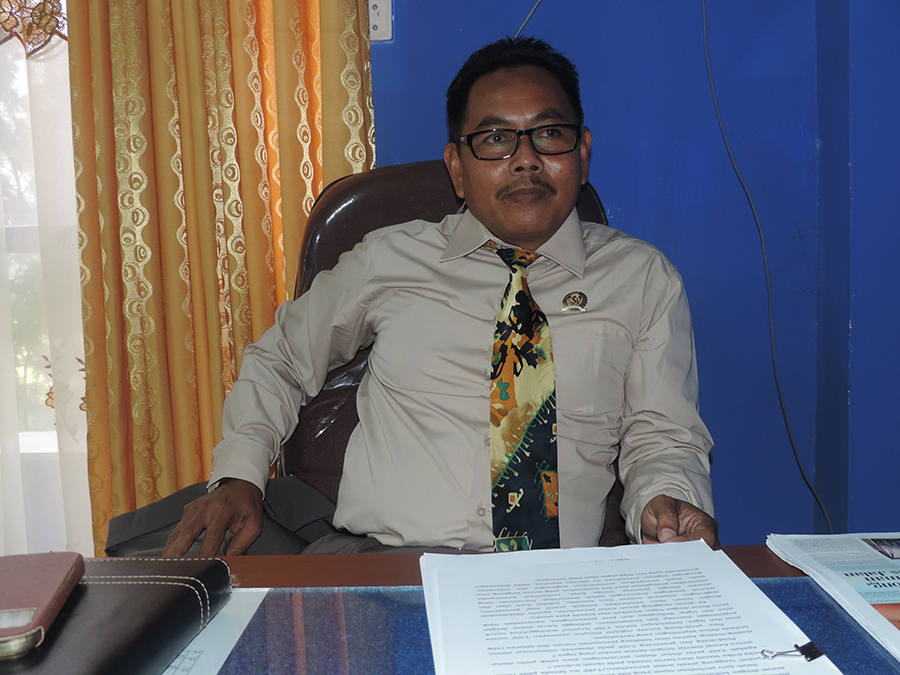 anggota-dprd-kabupaten-sekadau-teguh-arif-hardianto_20180305_184317.jpg
