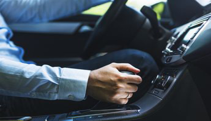 ARTIS Ini Banting Setir Jadi Sopir, Digoda 2 Cewek Mabuk Hingga Masuk Kamar