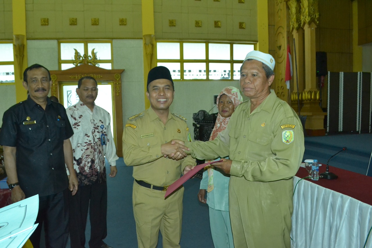 78 PNS di Sambas Masuki Masa Pensiun, Berikut Ungkapan Bupati Atbah