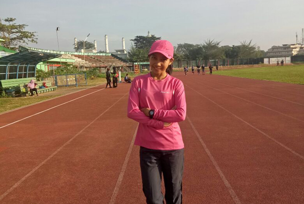 atlet-jalan-cepat-kalbar-sri-juliani_20180417_091903.jpg