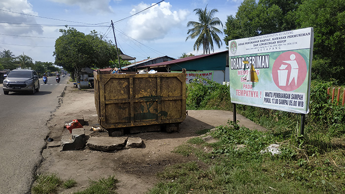 bak-sampah-kontainer-di-ketapang-xsd.jpg