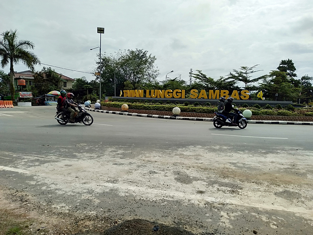 Taman Lunggi Sambas, Destinasi Wisata Keluarga