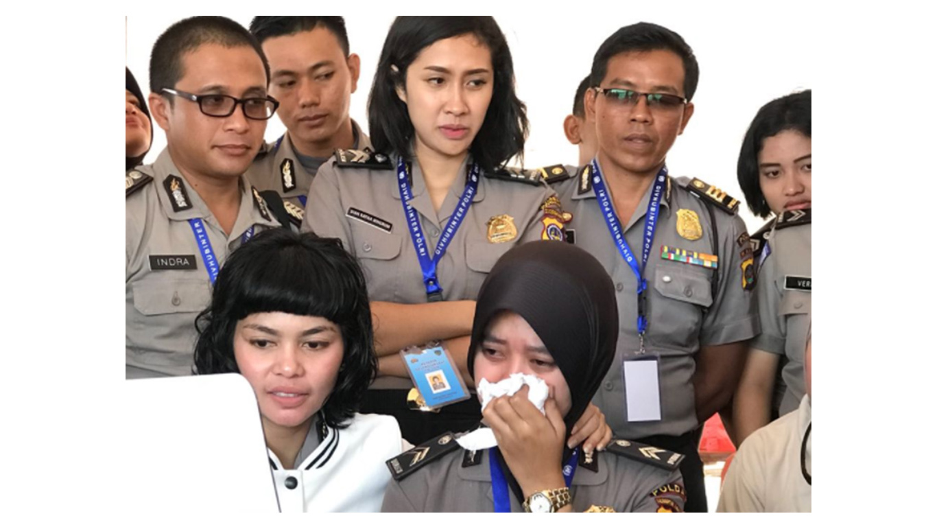 Ingat Polwan Cantik Yang Menikah Lewat Video Call? Begini Kisah Hidupnya Sekarang