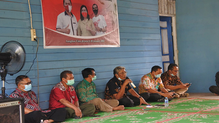 Bupati Jarot Dorong Hamba Tuhan Divaksin