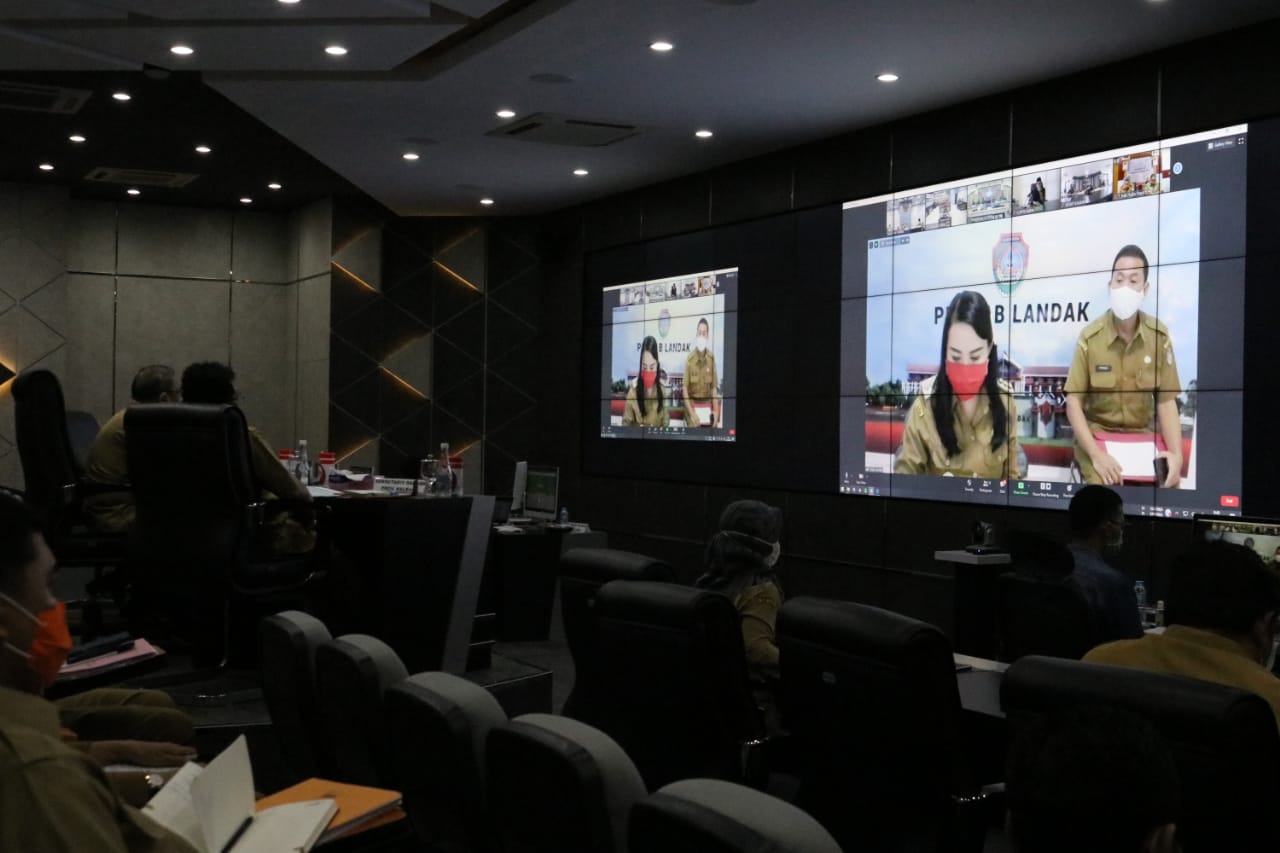 Video Conference dengan Gubernur, Bupati Landak Sampaikan Kesiapan Hadapi New Normal