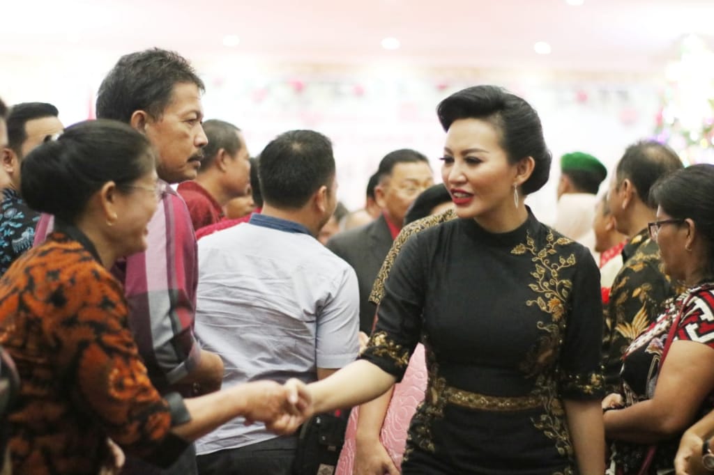 Kotbah di Natal Oikumene Pemda Landak, Pdt Ronny Ajak Berpegang Teguh Pada Ajaran Yesus