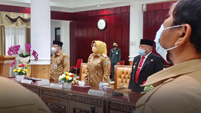 bupati-mempawah-erlina-membuka-secara-langsung-kegiatan23saasf4.jpg