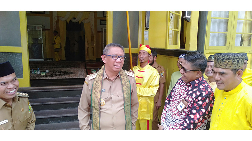 Datang ke Sambas, Gubernur Kalbar Sampaikan Sejumlah Program Pembanggunan