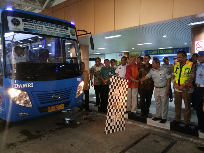 Untuk Layani Masyarakat, Damri Buka Rute Bandara Supadio-Singkawang-Sambas Segini Biayanya