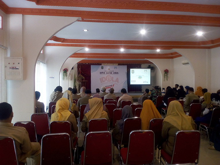 Pemkot Singkawang Evaluasi Program Kota Layak Anak