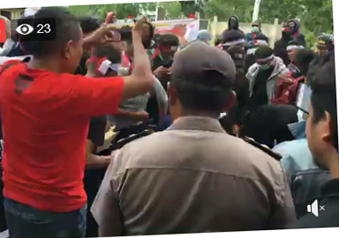 LIVE FACEBOOK - Asosiasi Outlet dan Konter Seluler Gelar Demo di Kantor DPRD Kalbar