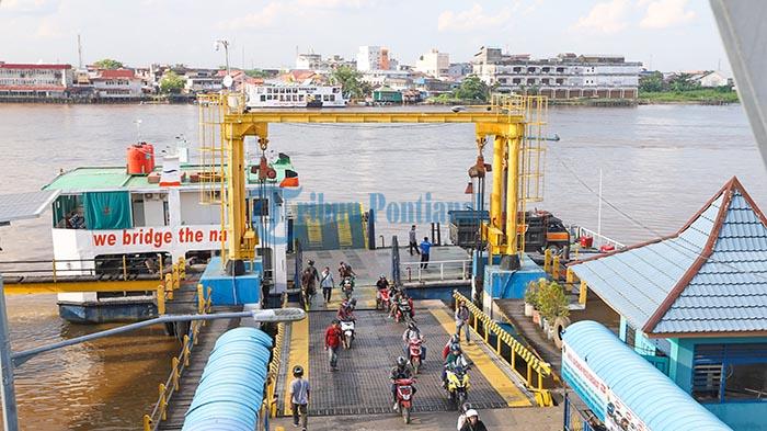 dermaga-penyeberangan-ferry-pontianak-1.jpg