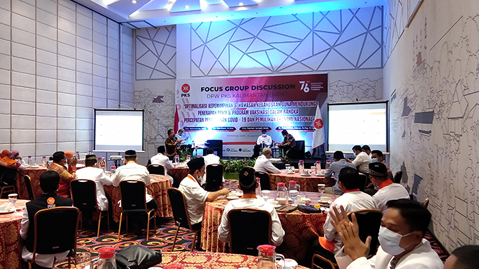 dewan-pimpinan-wilayah-pks-kalimantan-barat-menggelar-focus-grub-1.jpg