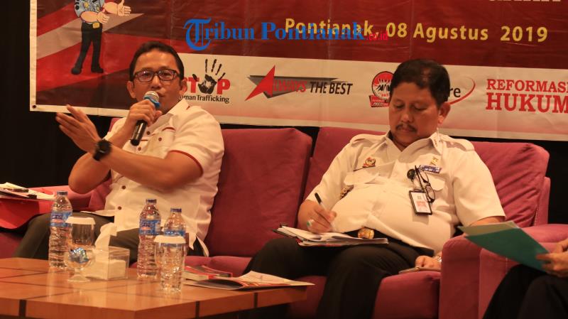 FOTO: Dialog Interaktif Bahaya Kawin Kontrak Wanita Indonesia dengan Warga Negara Asing - dialog-interaktif-bahaya-kawin-kontrak-5.jpg