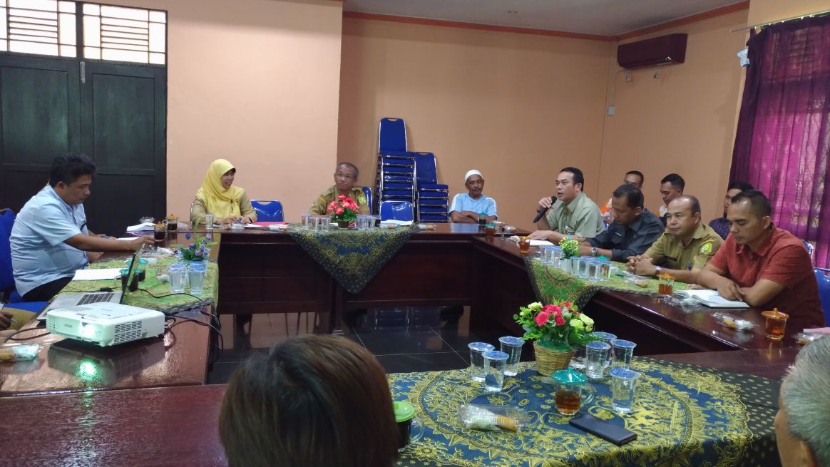 Jelang Ramadan, Diskumindag Sambas Gelar Rakor Pantau Sembako