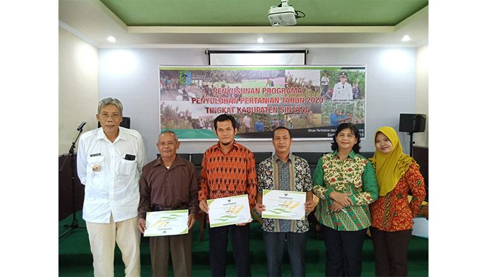 Distanbun Sintang Gelar Pertemuan Penyusunan Program Penyuluh Pertanian Tahun 2020