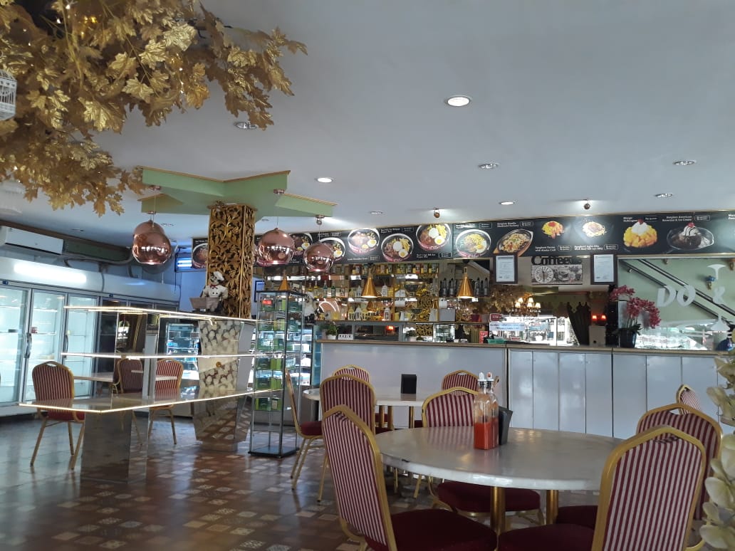 Cari Tempat Makan Siang Ala Luar Negeri ? DO & ME Resto Pilihan yang Tepat