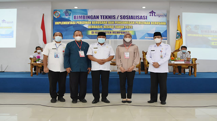 Pemkab Mempawah Gelar Bimtek Perizinan Berusaha Berbasis Resiko Bagi Pelaku Usaha