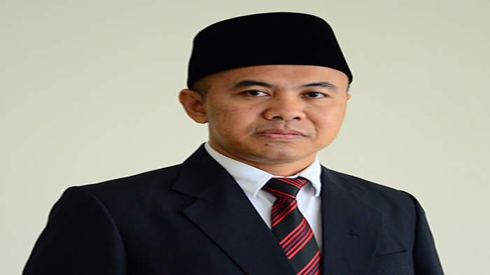 dosen-iain-pontianak-sukardi-sh-mhum.jpg