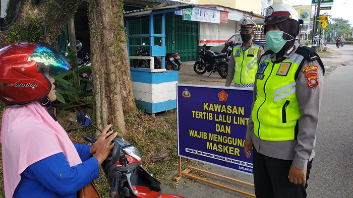 Dukung New Normal, Polres Melawi Tetapkan Kawasan Tertib Berlalu Lintas dan Wajib Gunakan Masker