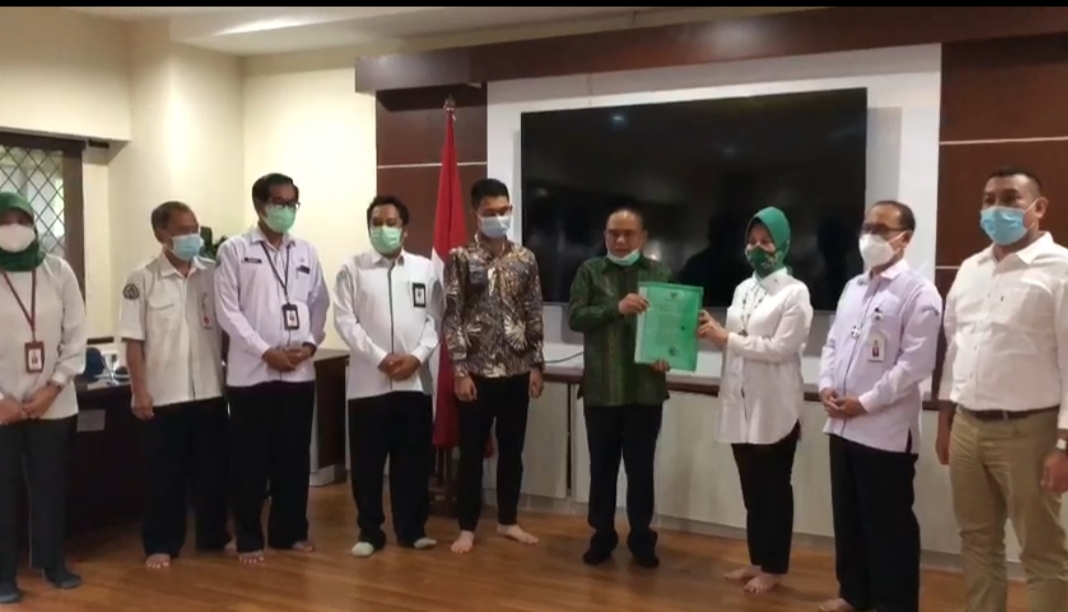 effendi-ahmad-mengunjungi-direktorat-jendral-pembangunan-21.jpg