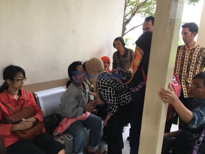 Polisi Tahan Tersangka Penganiyaan Yang Menewaskan Guru SMPN 2 Wajok