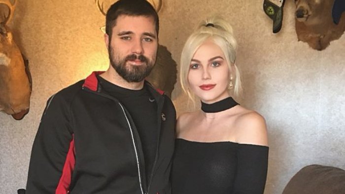 erin-anderson-dan-kekasihnya-jared_20180411_210500.jpg
