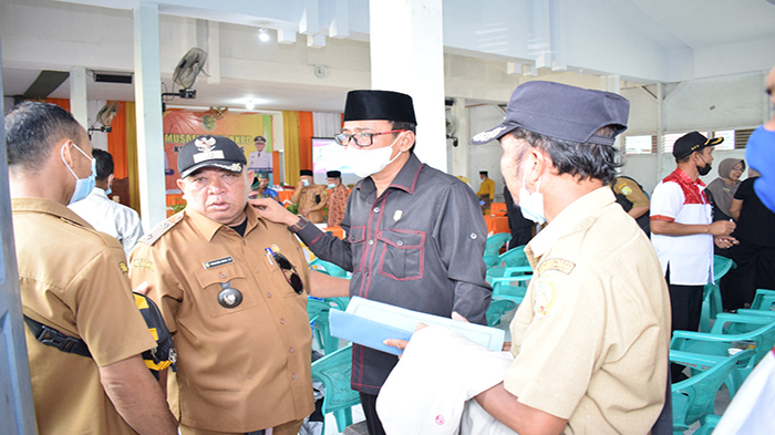 Hadiri Musrenbang Kecamatan Tebas, Dewan Sambas Minta Selaraskan Visi Misi Pembangunan Pemda