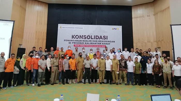 foto-bersama-saat-Balai-Wilayah-Sungai-Kalimantan-sdf-sdf-sd-fsdfsd.jpg