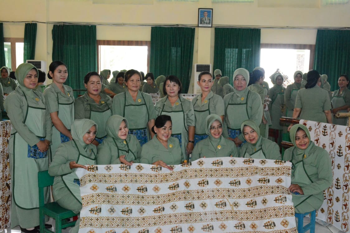 Persit Kodim 1201/Mpw Bangga Turut Jadi Pelaku Sejarah Pemecahan Rekor Muri