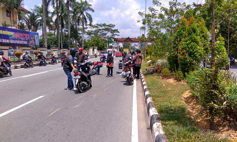 BREAKING NEWS: Kecelakaan Depan Polda Kalbar