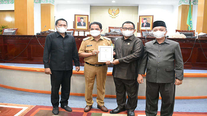 Rapat Paripurna, Pemkot Pontianak Usulkan Enam Raperda