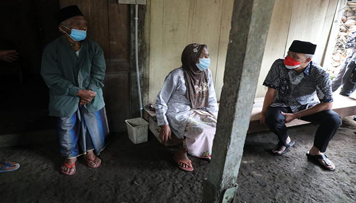 Ganjar Pranowo Genjot Pembangunan 100 Ribu RSLH, Targetkan Angka Kemiskinan di Jateng Turun