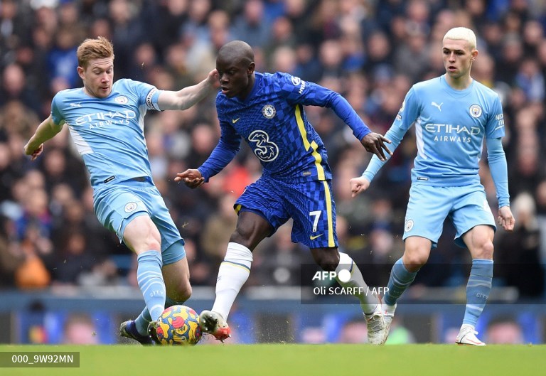gelandang-manchester-city-kevin-de-bruyne-chelsea-asal-prancis-ngolo-kante.jpg