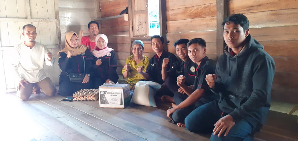 Komunitas GPS Sambas Kembali Sedekah Sembako di Kecamatan Jawai