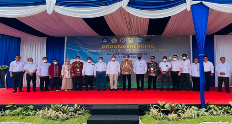 grounbreaking-plts-terbesar-di-institutisi-pendidikan.jpg