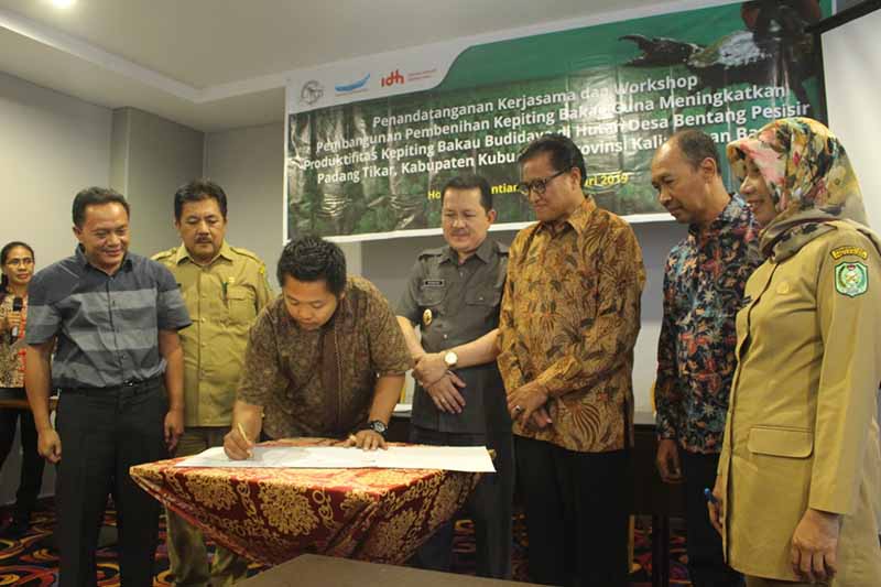 Budidaya Kepiting di Bentang Pesisir Padang Tikar, Dede: Tingkatkan Kesejahteraan Masyarakat