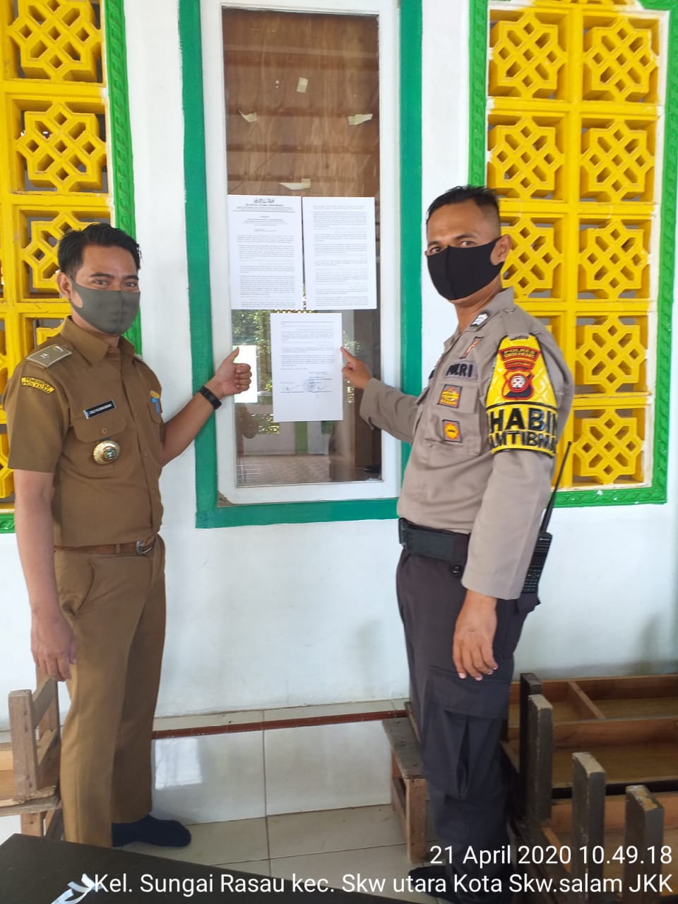 Imbauan dan Pemasangan Tausyiah MUI Sambut Ramadhan Dalam Situasi Covid-19 di Sungai Rasau