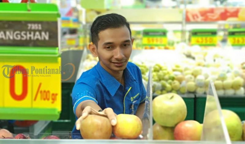 Pesta Plum Hari Ini, Hypermart Datangkan 3 Ton Plum