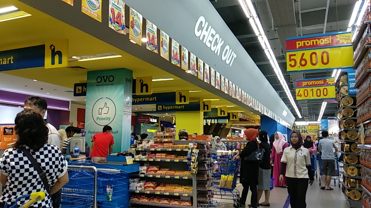 Belanja Rp300 Ribu di Hypermart, Dapatkan Swiis Roll Vanilla Cake Log