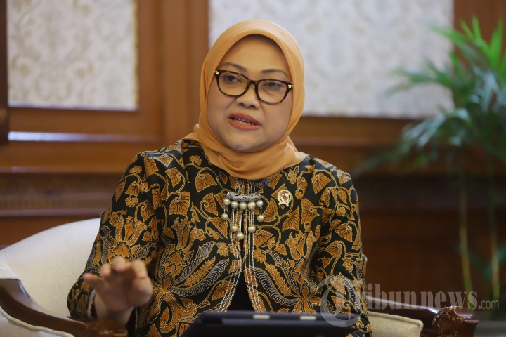 ida-fauziah-menaker-jht.jpg
