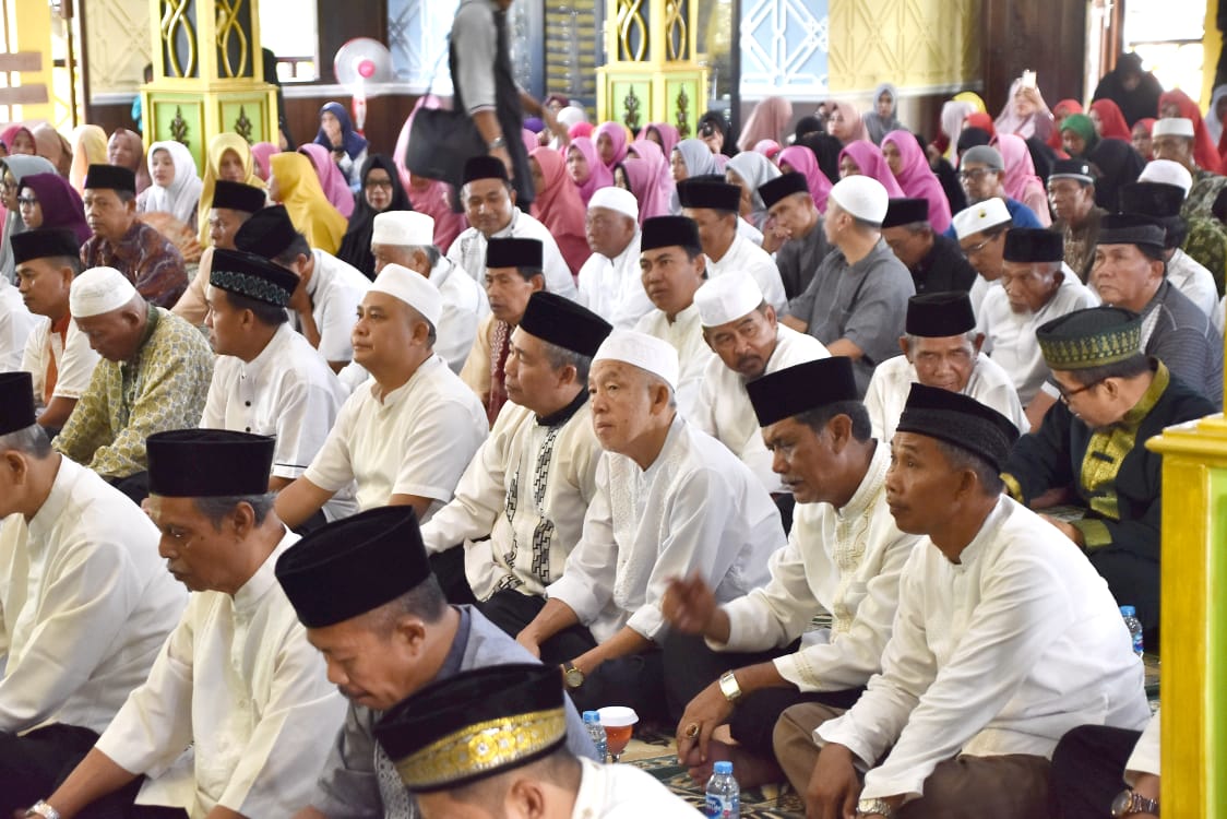 ifthor-jamai-dan-silaturahmi-ramadhan-yang-dihadiri-ratusan-umat-muslim.jpg