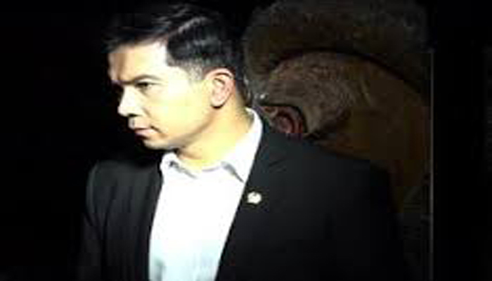 Iis Dahlia Selamatkan Aktor Ganteng Ini Dari Keterpurukan, Tak Ada Satupun Artis Menolongnya